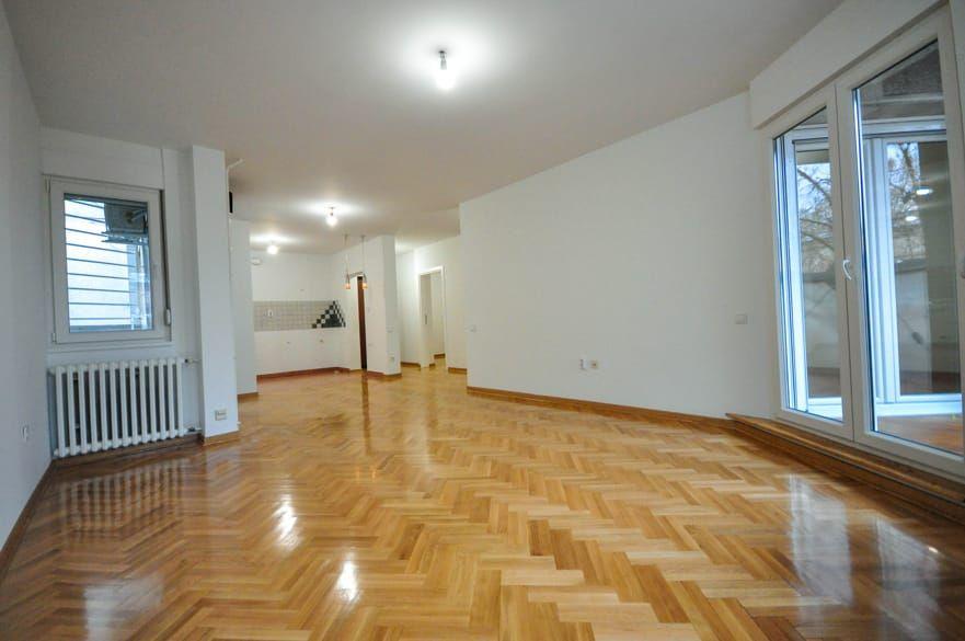 Квартира, 753 м², 241 000$ — FAKTOR